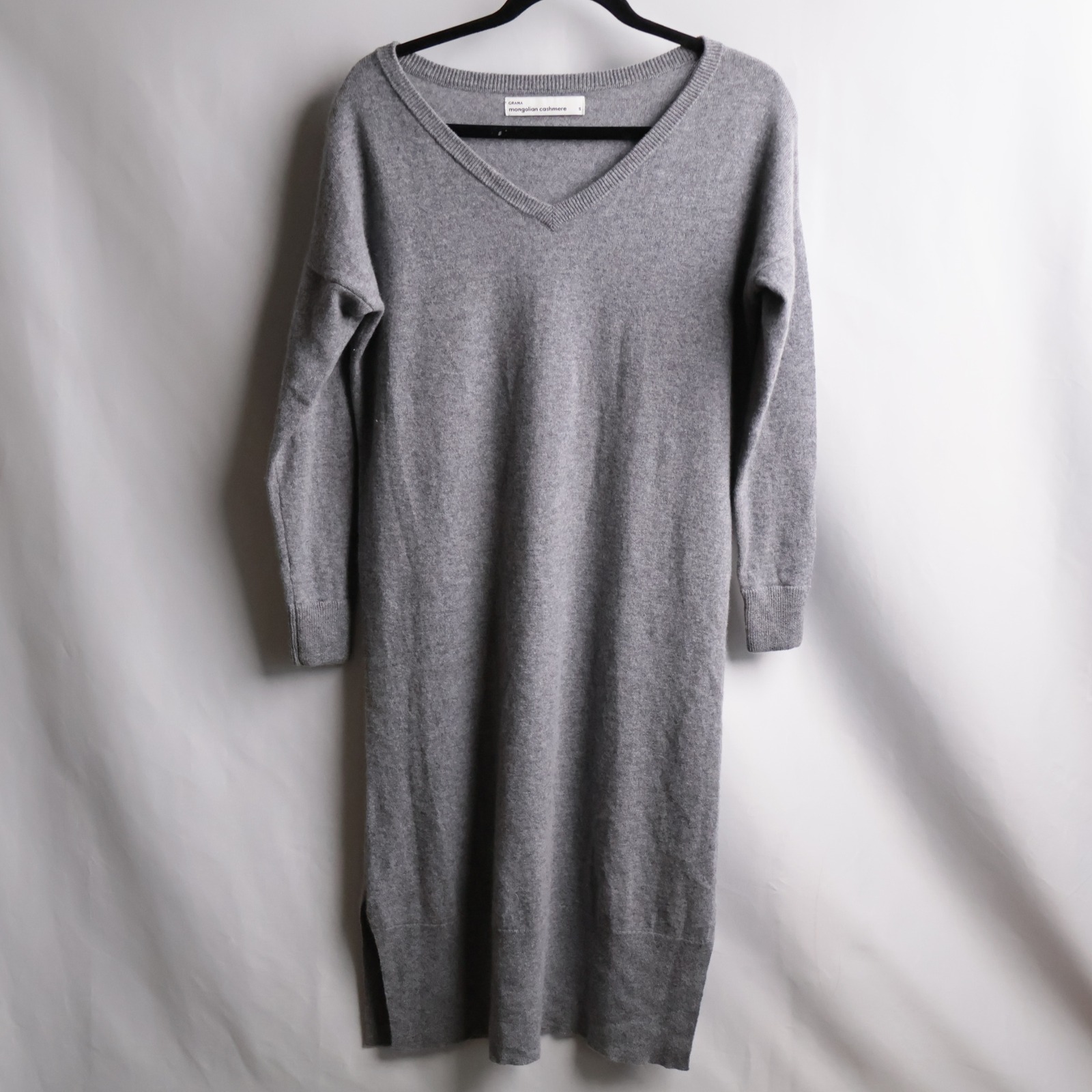 Grana Mongolian Cashmere V-Neck Sweater Dress Gray Small Relaxed Fit Midi